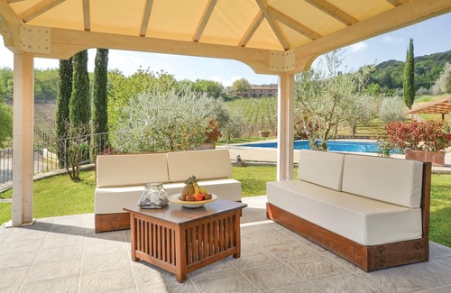 Bucine House | Nice home in Bucine (AR) with kitchen