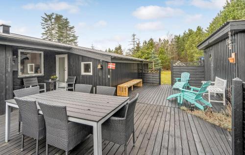 Hou House | Nice Home In Hals With Wifi