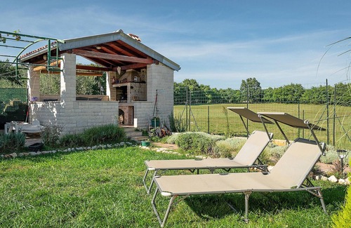 Marcana House | Nice home in Marcana with WiFi