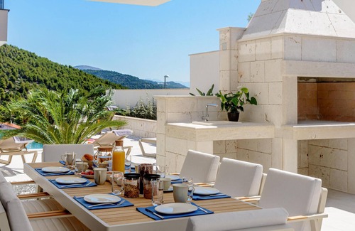 Marina House | Nice home in Marina with kitchen