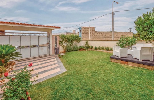 Scoglitti House | Nice home in Scoglitti with WiFi
