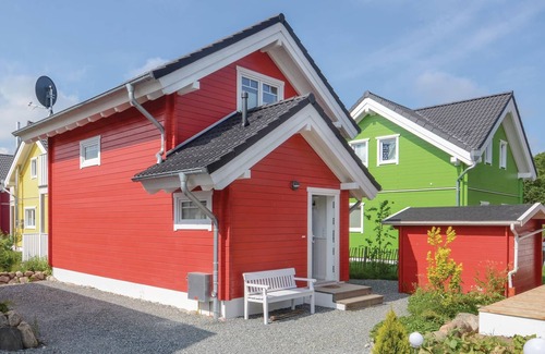 Heringsdorf House | Nice home in Süssau/Ostsee with sauna