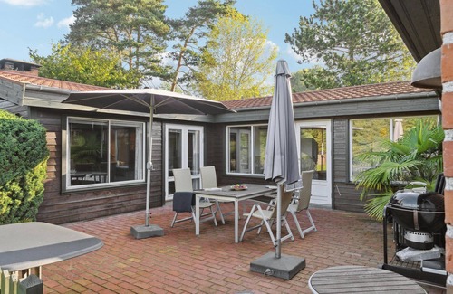 Bøtø By House | Nice home in Væggerløse with WiFi