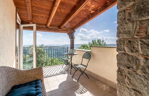 Vitorchiano House | Nice home in Vitorchiano VT