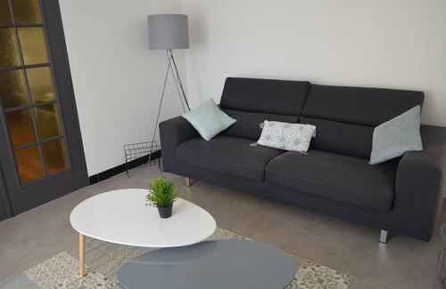 Pargny-les-Reims Cottage | Nice house with small garden 7 minutes from Reims