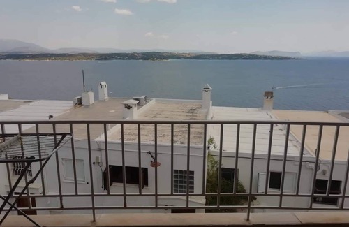 Spetses House | Nice house with sea view in Spetses, Greece