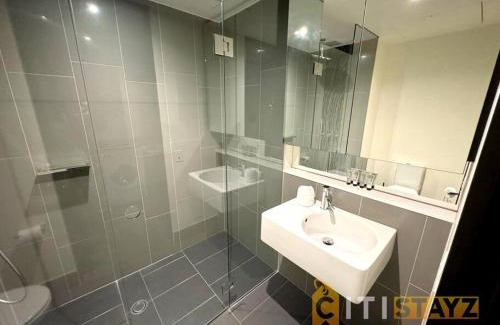 City West Apartment | Nice in New Acton - 2bd 2bth Apt