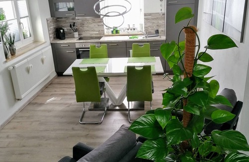 Bad Windsheim House | Nice little holiday house in a prime old town location, newly 2017