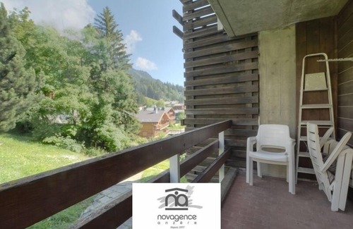 Anzere Apartment | Nice renovated duplex apartment in the centre of the resort. This flat is close to shops, restaurant