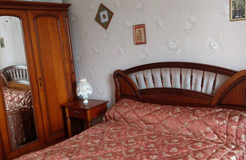 Romilly-sur-Seine House | Nice room close to shops