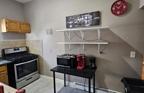 Providence Apartment | Nice spacious apartment near Whole Foods, Brown University