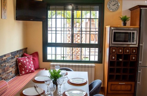 Arges Ski Chalet | Nice townhouse with private pool, BBC and 2.5 km from Puy Du Fou.