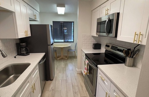 The Meadows Condo | Nicely decorated comfortable 2 bedroom 2 bathroom condo