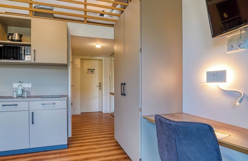 Horn-Lehe Apartment | Nicetostay