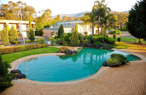 Mount Evelyn Hotel | Nightcap at York on Lilydale