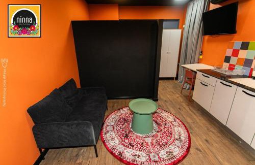 Haifa Apartment | ninna-Paris Squre