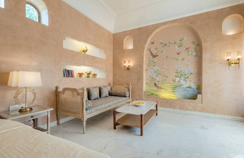 Adarsh Nagar Resort | Niravi Jaipur