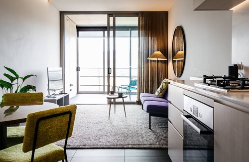 Canberra City Centre Apartment | Nishi Apartments Eco Living By Ovolo