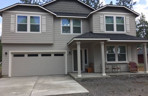 Deschutes River Woods House | nnBeautiful 6 bedroom, 3 bathroom house custom built for vacation rental.