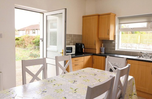 Kenmare Cottage | NO 1 LODGE WOOD, family friendly in Kenmare, County Kerry