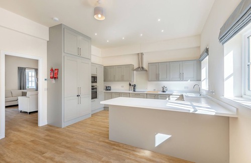Felton Cottage | No 10 - Aintree - UK47940