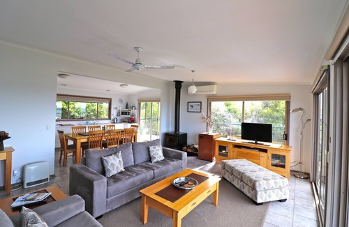 Mallacoota House | No. 12 on Raheen, Raheen Drive, Mallacoota