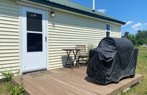 Searsmont Cabin | No bookings after 8/15/2024. Property sold. VRBO Thank you.