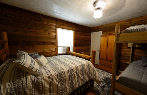 Tallassee Cabin | NO LONGER AVAILABLE