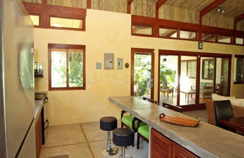 Playa Hermosa Cobano House | No roads to cross or hills to hike! A 3 min walk to exquisite Hermosa Beach!