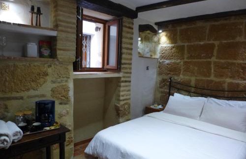 Javea Town Center House | No1 CasaTosca Javea, Pequeña Habitación con baño en el Centro del Casco Antiguo