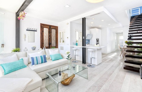 La Goleta Apartment | Noemi Centro - Penthouse in Malaga Centre