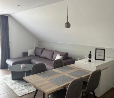 Nis Apartment | NOMAD Apartments