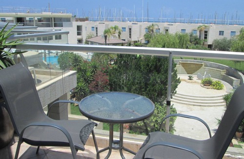 Herzliya Pituach Apartment | Nomi Suites