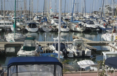 Herzliya Pituach Apartment | Nomi Suites