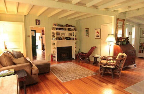 Nonquitt Cottage | Nonquitt Cottage: Beaches, Golf, Tennis, 5 BR