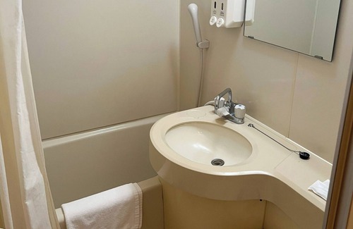 Nago Hotel | Nonsmoking Up to 3 people spacious twin room f/Nago Okinawa
