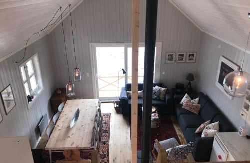 Svolvaer House | Nora's Waterfront Cabin