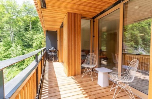 Flims Apartment | Nordic design apartment ski/bike/hike in and out