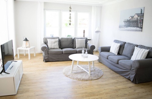 West Husum Apartment | Nordic * Holiday apartment on the North Sea * At home by the sea