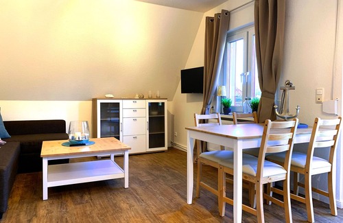 Itzehoe Apartment | Nordsee mit Kostenlosem Parkplatz, Badesee, Zentral