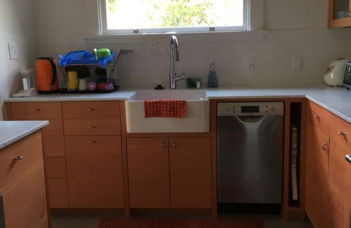 North Berkeley Condo | North Berkeley Gem near Gourmet Ghetto