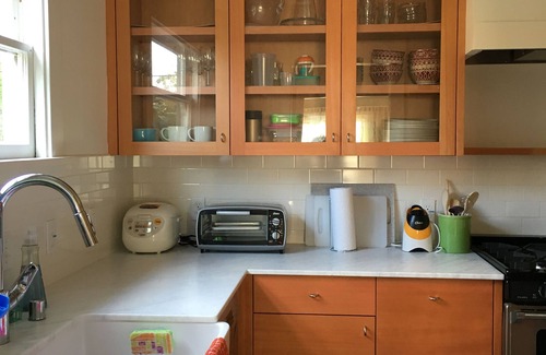 North Berkeley Condo | North Berkeley Gem near Gourmet Ghetto