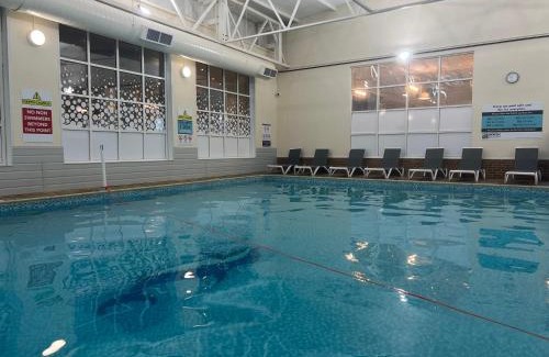Hele Apartment | North Devon Resort Residence sea facing garden apartment