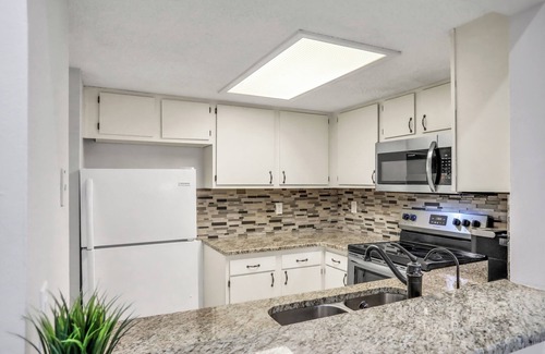 Golden Glades - The Woods House | North East Florida Retreat