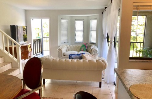 Palm River Estates Apartment | North Naples apartment.