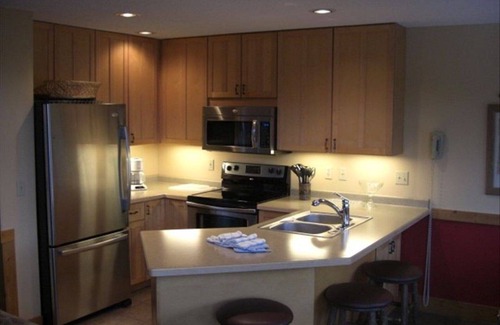 Lutsen House | "North Shore Retreat" Lutsen 5 Bed/4 Bath, Sleeps 14, Ski in - Ski out