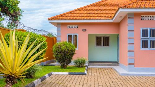 Nakaseke Bed & Breakfast | Northern Skyz Villas