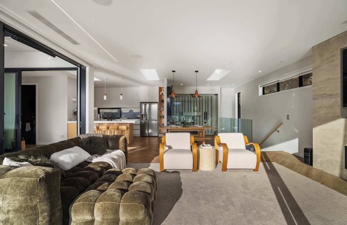 Kelvin Heights House | Northview Residence S