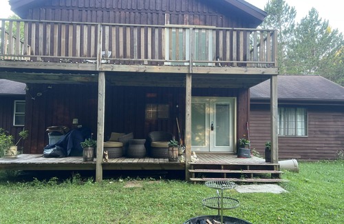 Rumely Cabin | Northwoods Lifestyle Lodge. Come explore nature at its best!