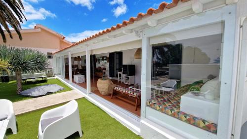 Porto Santo House | Nossa Casa by Casas dos Lebre